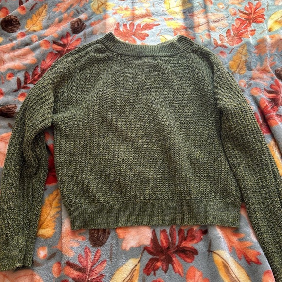Universal Thread Sweaters - Universal Thread Forest Green Women's Sweater